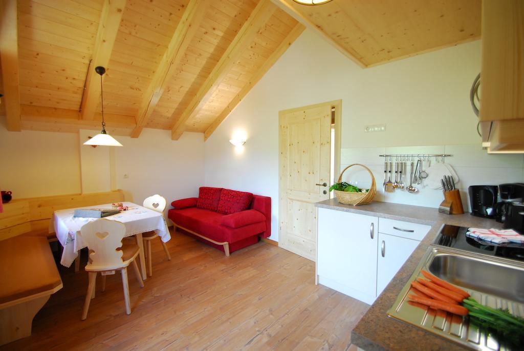 Oberkantiolhof Funes  Room photo